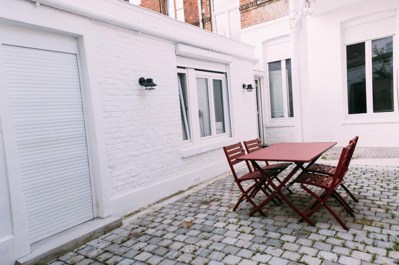 Charming Apartment With Terrace In Lille Exterior foto